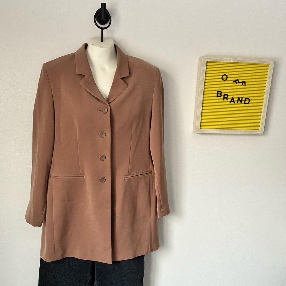 Amanda Smith Women's Brown Blazer